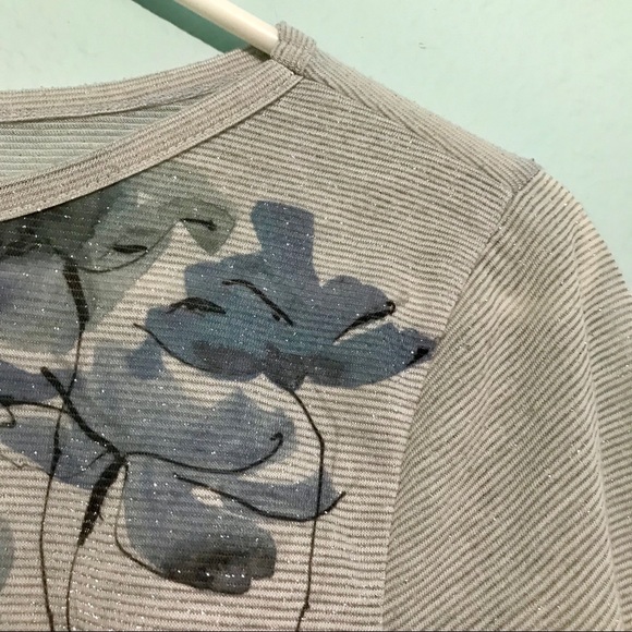 Beautiful Semi-Sheer Top Size MP - Picture 7 of 7